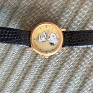 Vintage Armitron Snoopy Watch, leather strap.